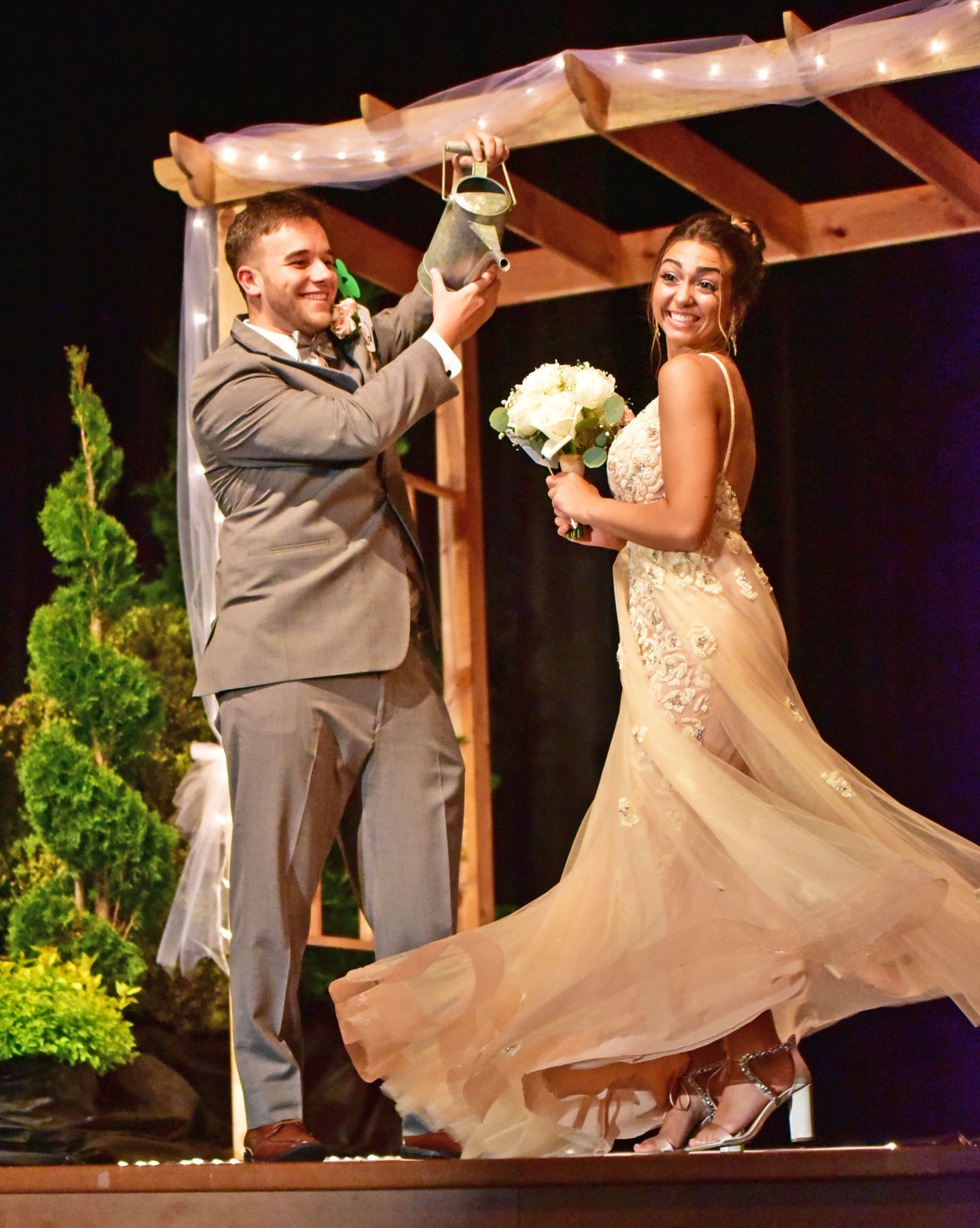 050419_gal_buenaprom 61